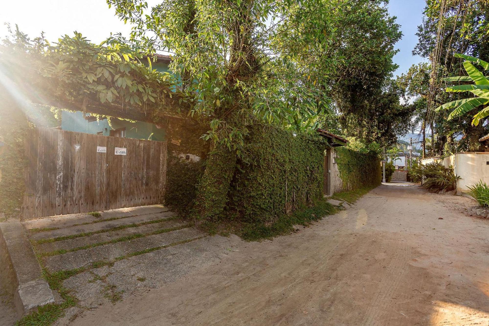 Casa Dos Passaros Na Areia A 20M Da Praia Da Baleia Com 3 Suites E 1 Dorm, Com Ar Condicionado, Wifi, Smart Tv, Cozinha Completa E Churrasqueira Sao Sebastiao  Luaran gambar