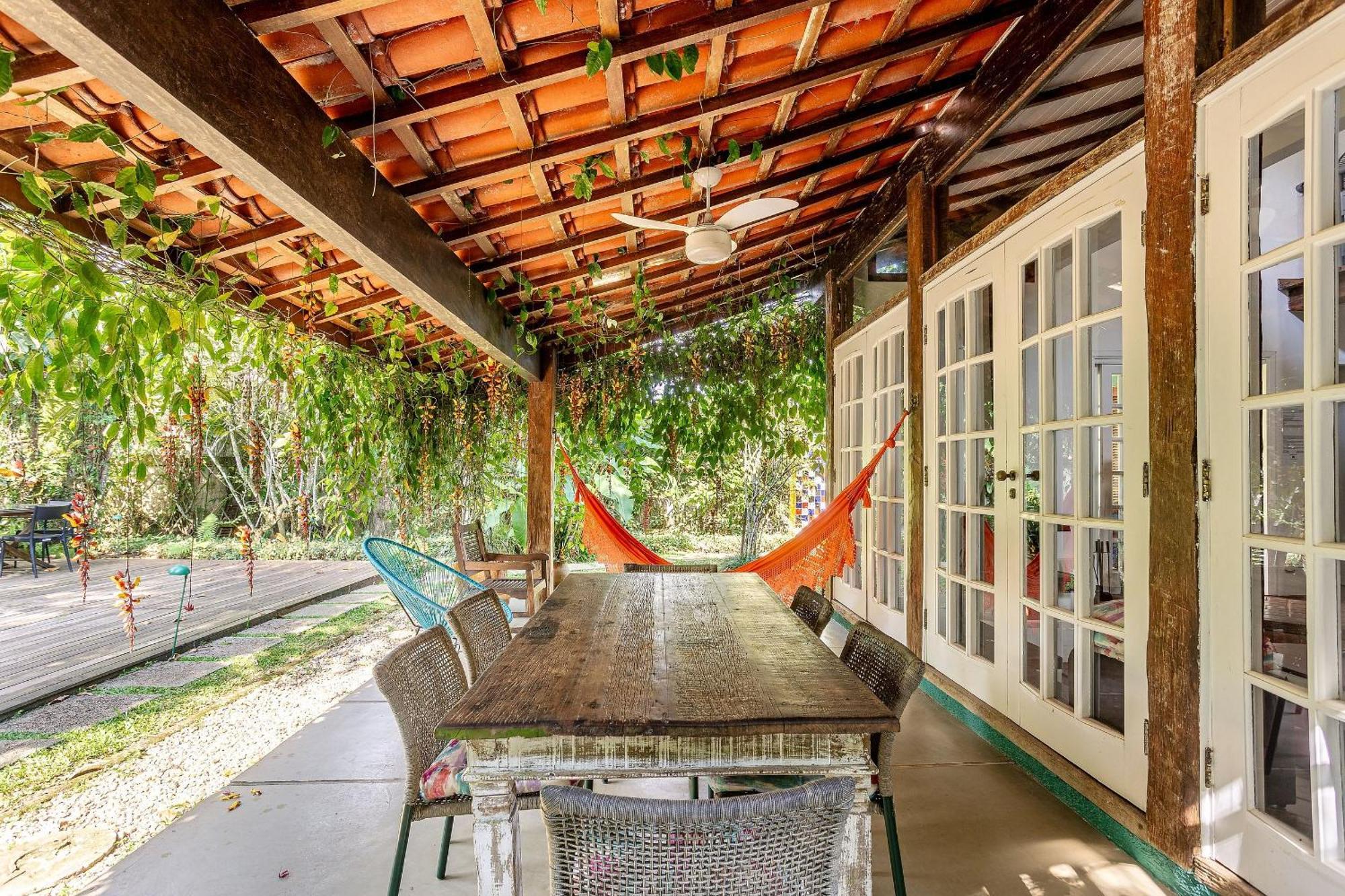 Casa Dos Passaros Na Areia A 20M Da Praia Da Baleia Com 3 Suites E 1 Dorm, Com Ar Condicionado, Wifi, Smart Tv, Cozinha Completa E Churrasqueira Sao Sebastiao  Luaran gambar