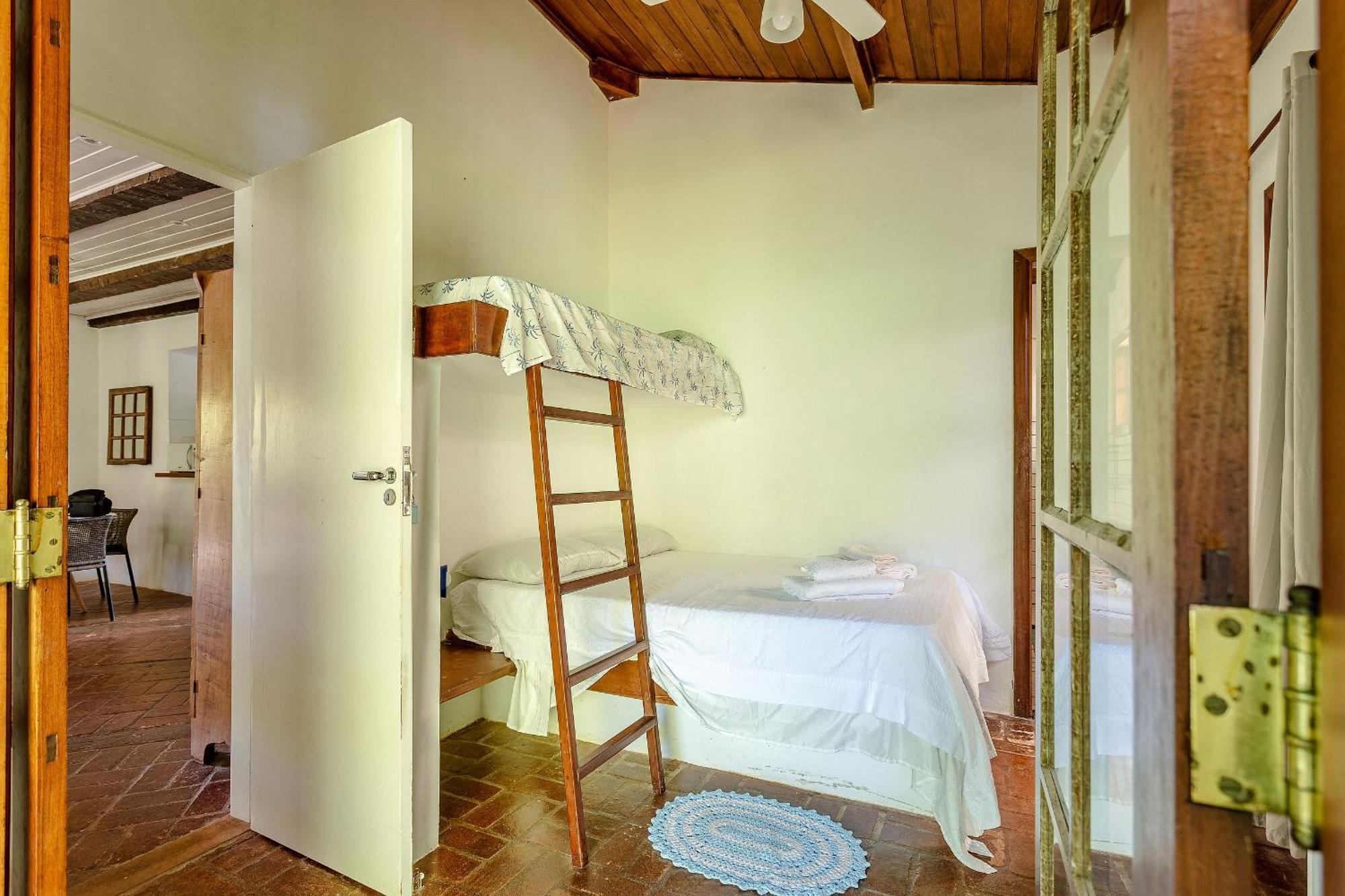 Casa Dos Passaros Na Areia A 20M Da Praia Da Baleia Com 3 Suites E 1 Dorm, Com Ar Condicionado, Wifi, Smart Tv, Cozinha Completa E Churrasqueira Sao Sebastiao  Luaran gambar