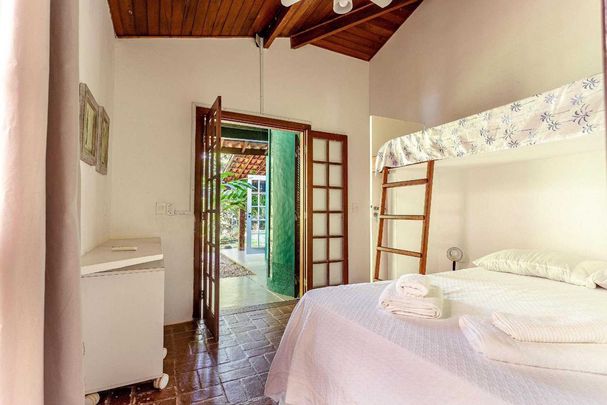 Casa Dos Passaros Na Areia A 20M Da Praia Da Baleia Com 3 Suites E 1 Dorm, Com Ar Condicionado, Wifi, Smart Tv, Cozinha Completa E Churrasqueira Sao Sebastiao  Luaran gambar